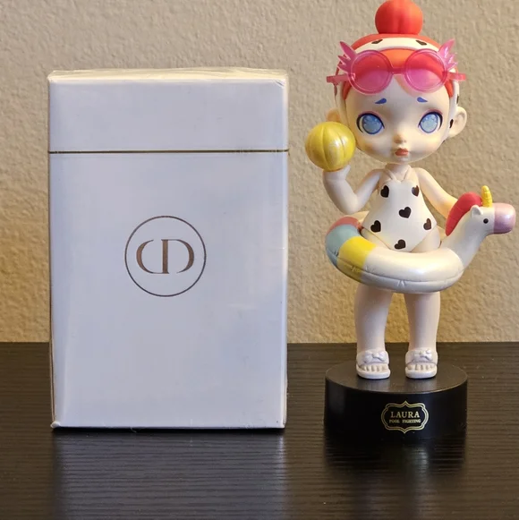 Christian Dior "JOY" Playing Cards - Picture 2 of 6